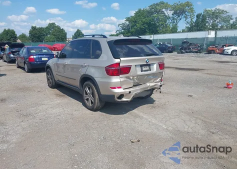 2013 BMW X5 xDrive35I/xDrive35I Premium/xDrive35I Sport Activity из США, поврежденный, VIN 5UXZV4C53D0E00021